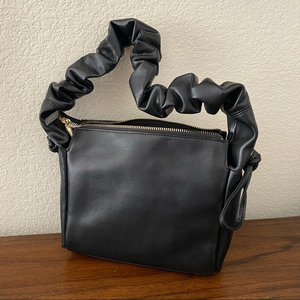 Black Gathered Scrunchie Drawstring Shoulder Bag … - image 1